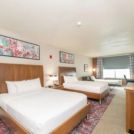 Hilton Garden Inn Closest Foxwoods-3