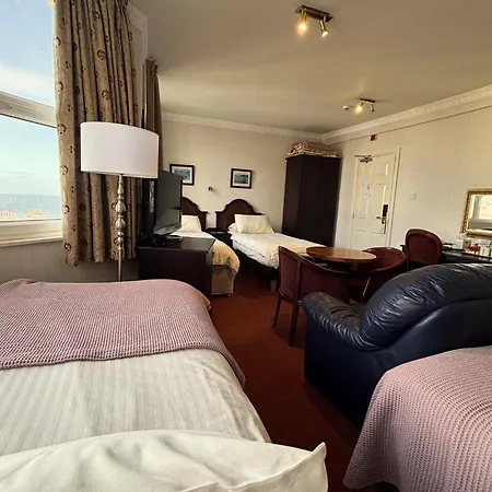 Welbeck Hotel & Apartments Iom-2