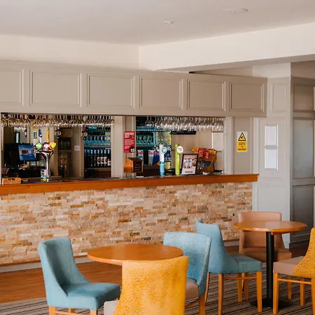 The Kilbirnie Hotel-2