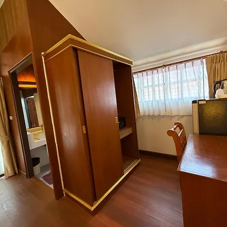 Utopia Resort-3