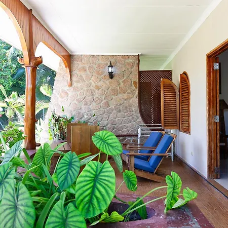 The Islander Hotel-2