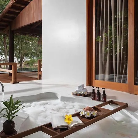 Green Bay Phu Quoc Resort & Spa-2