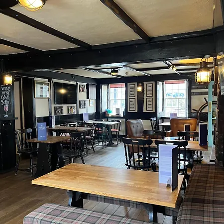 Crown And Anchor Inn-3