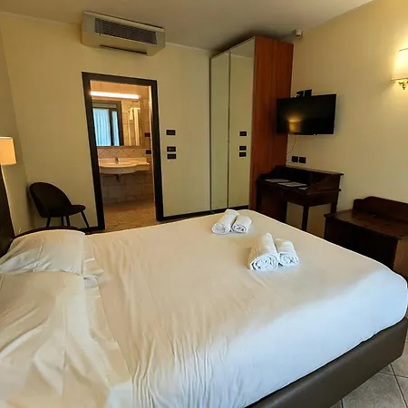 Yachting Hotel Mistral-2