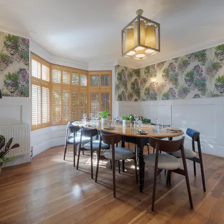 Somerset House Boutique Hotel And Restaurant-3