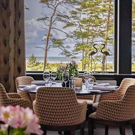 Hotel Riviera Strand-2
