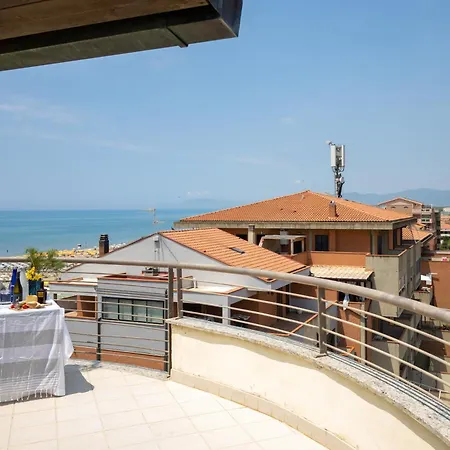 Residence Mediterraneo - Ombrellone incluso dal 23 maggio al 20 settembre-2