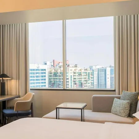 Sheraton Mall Of The Emirates Hotel, Dubai-2