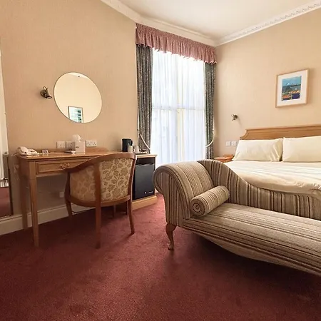 Welbeck Hotel & Apartments Iom-3