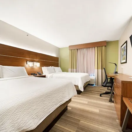 Holiday Inn Express Trincity By Ihg-2