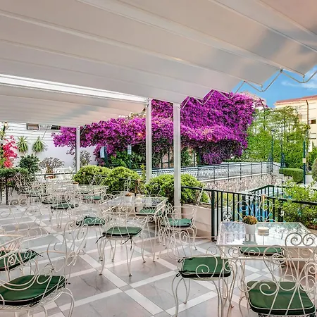 Majestic Palace Hotel-3