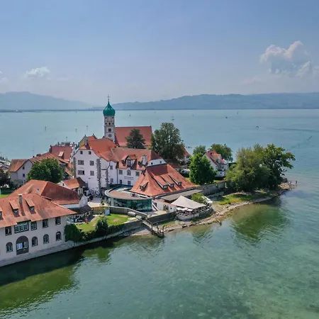 Schloss Hotel Wasserburg-2