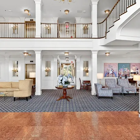 Avon Old Farms Hotel-2