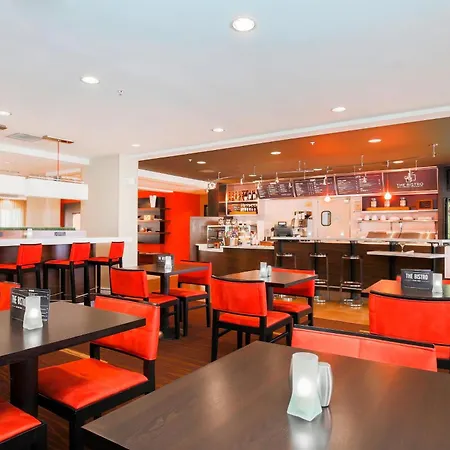 Courtyard By Marriott Salinas Monterey-2