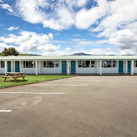 Tahuna Beach Holiday Park-2