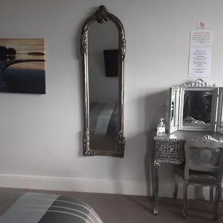 South Beach B & B-3