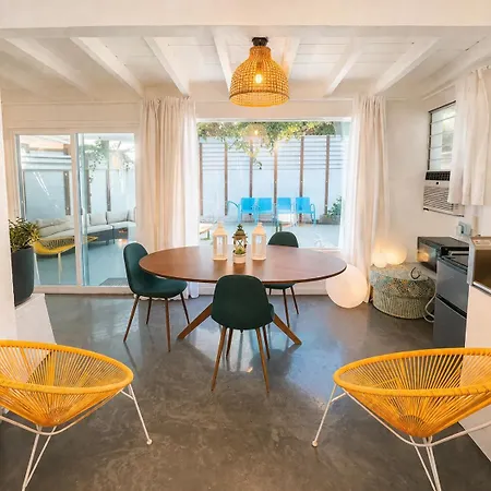 A Place in the Sun: Adults-Only Midcentury Boutique with Heated Pool-2