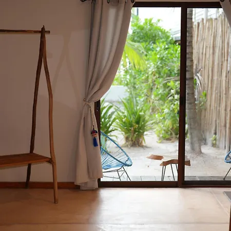Hotel Boutique La Puerta Azul Beachfront - Adults Only-3