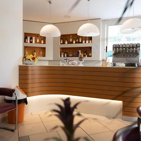 Hotel Diplomatic-3