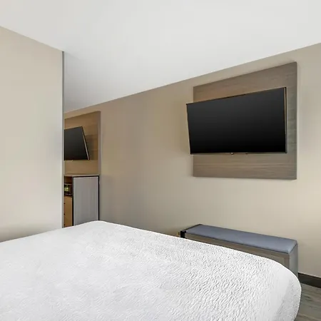 Best Western Plus Meridian-2