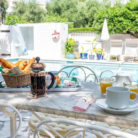 Le Val Duchesse Hotel & Appartements-3