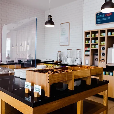 Holiday Inn Express - Malta By Ihg-3