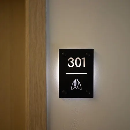Cicada Hotel-3