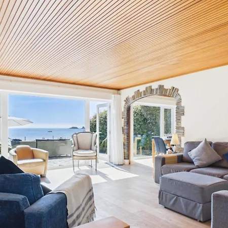 Rainbow Leap - 5 Bed Holiday Home - Saundersfoot-3