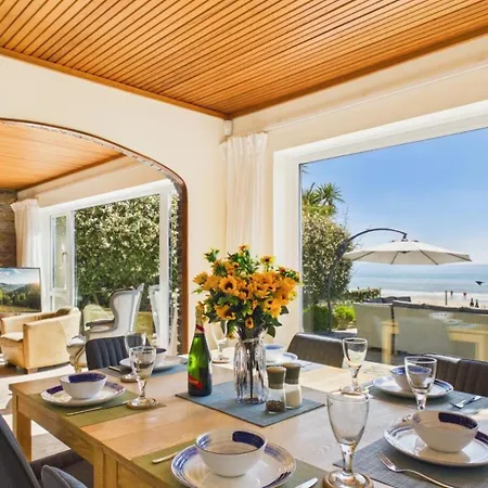 Rainbow Leap - 5 Bed Holiday Home - Saundersfoot-2