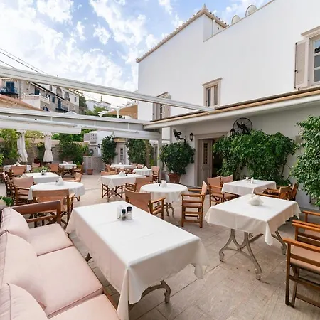 Angelica Traditional Boutique Hotel-3