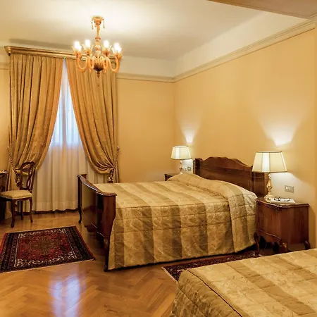 Villa Fenaroli Palace Hotel-3
