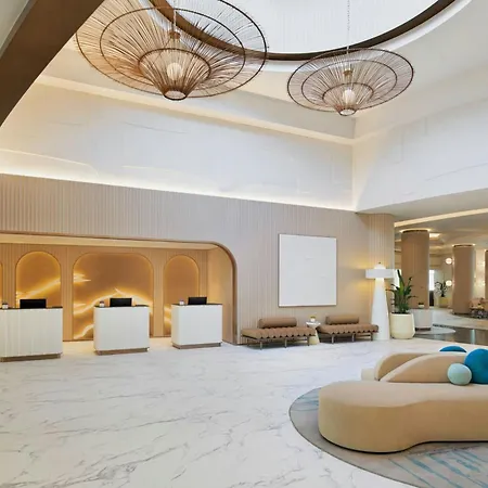 Le Meridien Al Aqah Beach Resort-2