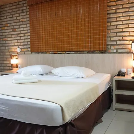 Goldmen Coliseum Beach Hotel-3