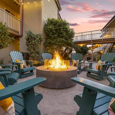 Best Western Plus Beach View Lodge Carlsbad-2