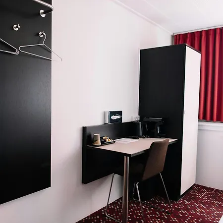 Hotel Torshavn-3