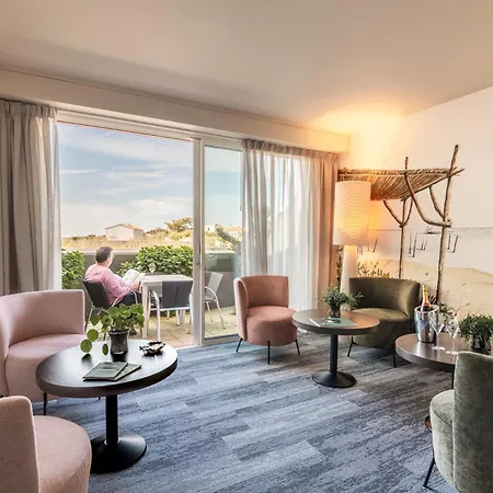 Logis Hotellerie Les Brisants , Restaurant J M Perochon-2