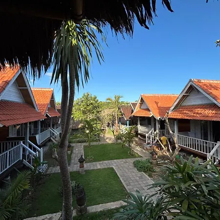 Nanuk'S Bungalows-3