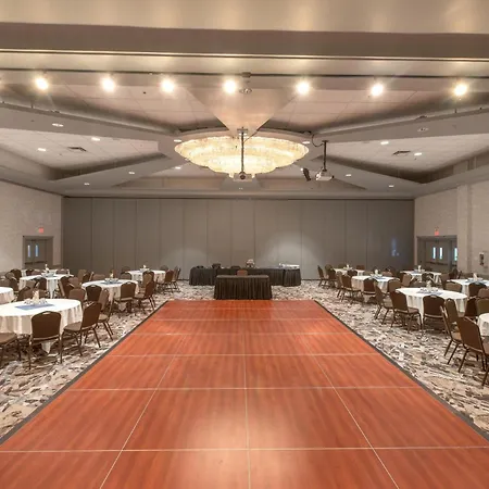 Coast Lethbridge Hotel & Conference Centre-2
