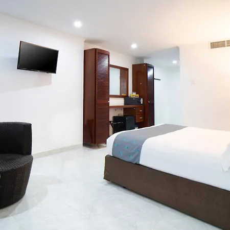 Calypso Beach Hotel-2