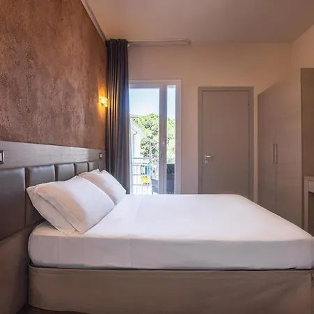 Hotel Helvetia-2