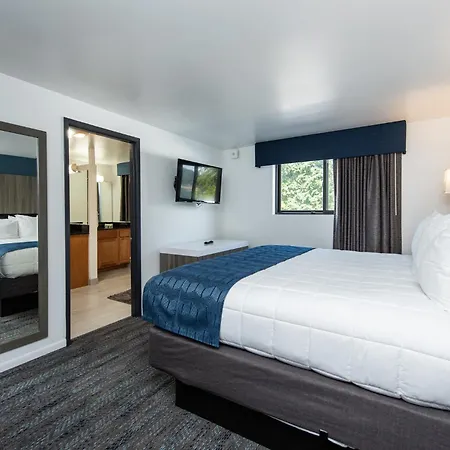 Oyster Bay Inn & Suites-2
