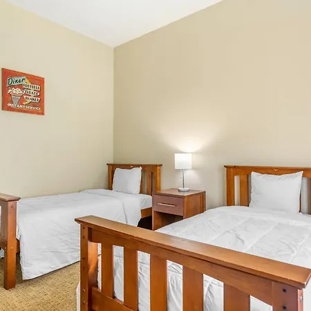 Comfort Suites Grand Rapids North-3