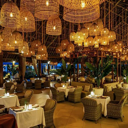 Breezes Beach Club&Spa-3