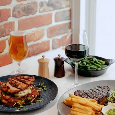 Ibis Styles Brisbane Elizabeth Street-3