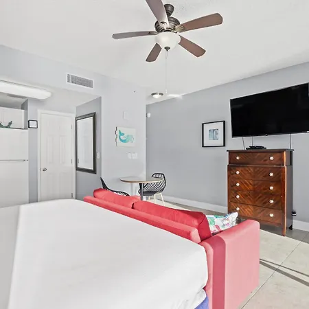 Official Majestic Beach Resort-2