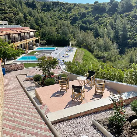 Koumaros Aparthotel-2