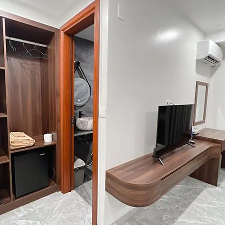 Tuan Chau Hqt-2