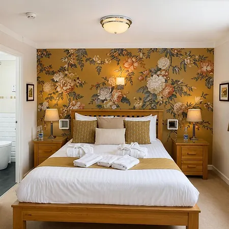 Riviera Lodge Hotel-2