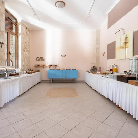 Stratos Hotel-2