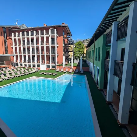 Hotel Vela-3